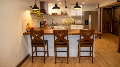 423 W 1st Ave, Unit B1 in Spokane, WA - Foto de edificio - Building Photo