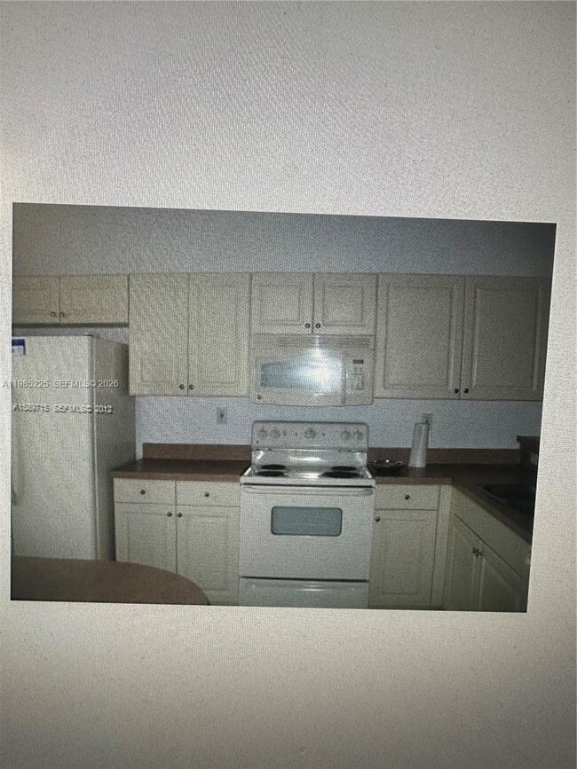 17345 NW 7th Ave in Miami, FL - Building Photo - Building Photo