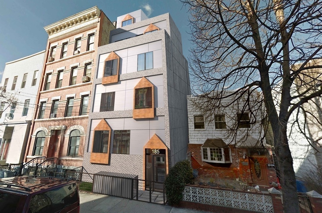 185 Freeman St in Brooklyn, NY - Building Photo