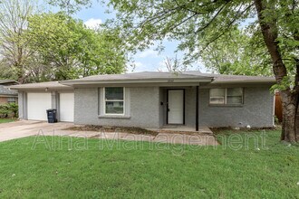 3332 Mesquite Rd in Fort Worth, TX - Building Photo - Building Photo