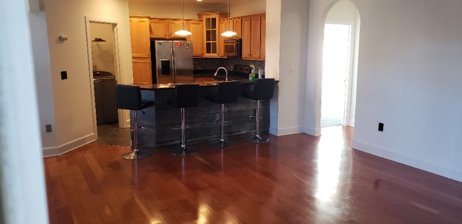 309 Seven Springs Way in Brentwood, TN - Building Photo - Building Photo
