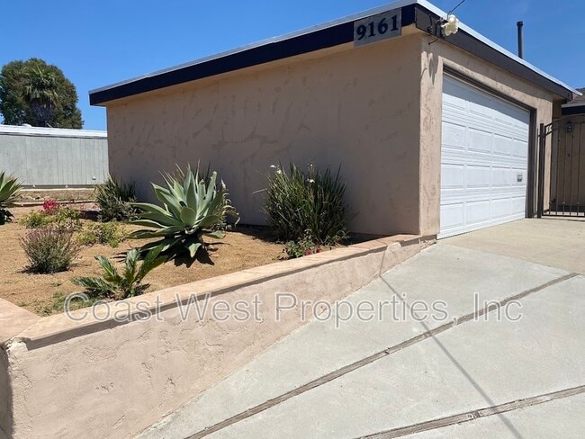 9161 Huntington Ave in San Diego, CA - Building Photo - Building Photo