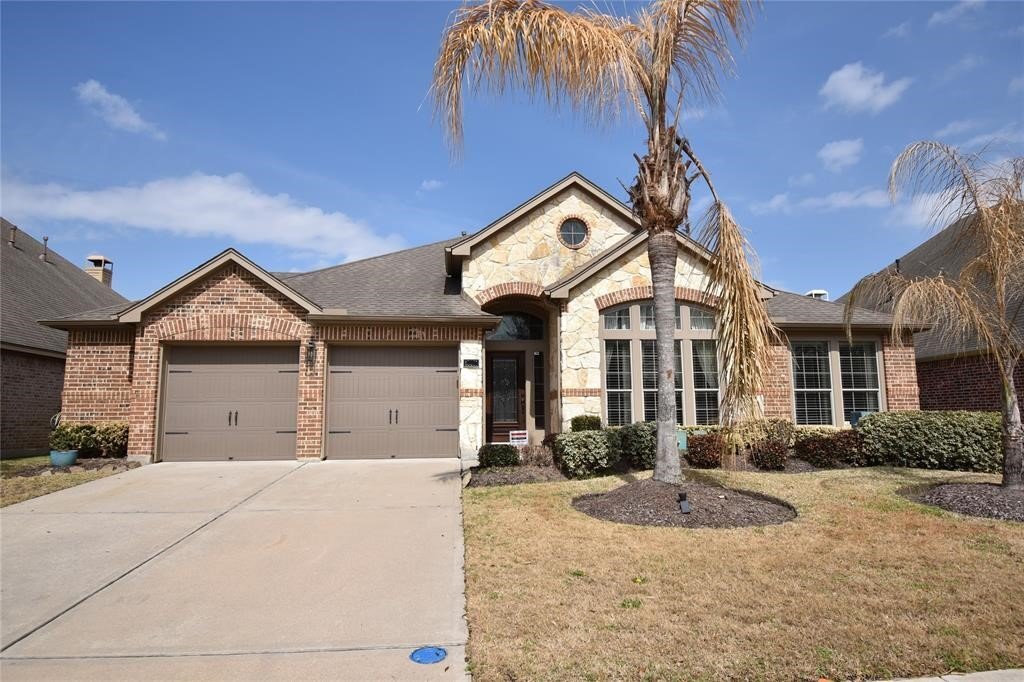 13612 Summer Cloud Ln in Pearland, TX - Building Photo