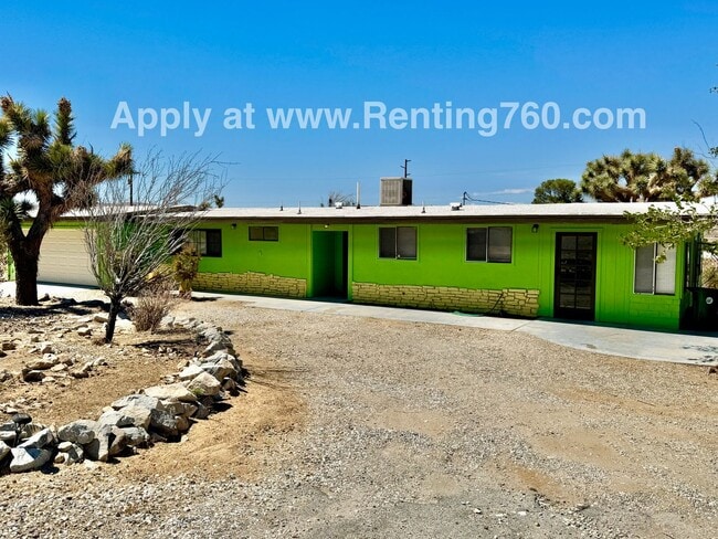 60690 Natoma Trail in Joshua Tree, CA - Building Photo - Building Photo