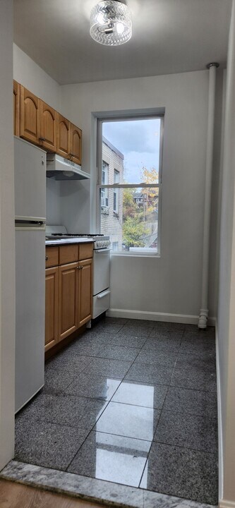 109 Brainerd Rd, Unit 110-5 in Boston, MA - Foto de edificio