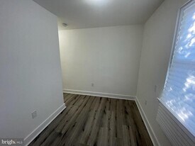 5911 13th St NW in Washington, DC - Building Photo