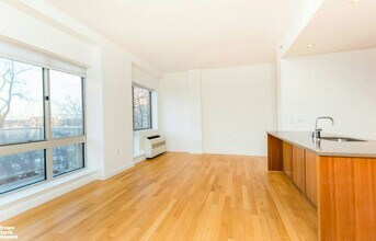 3585 Greystone Ave, Unit 4B in Bronx, NY - Building Photo - Building Photo