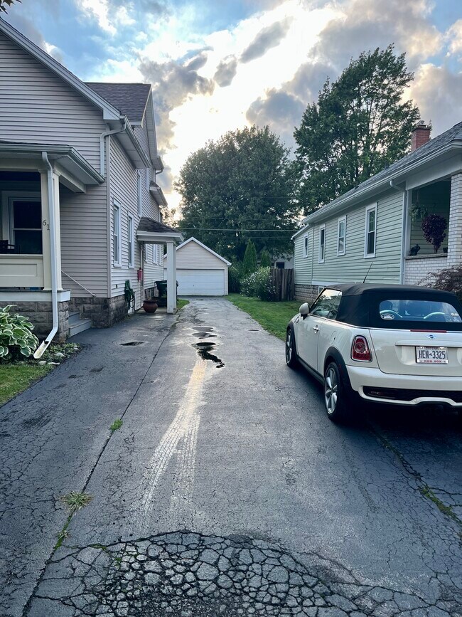 61 Hirschfield Dr in Buffalo, NY - Building Photo - Building Photo