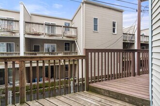 13 Knowlton St, Unit 1 in Boston, MA - Building Photo - Building Photo