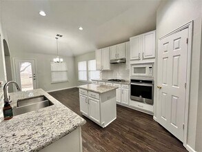 9 Mary Lou Ct in Mansfield, TX - Building Photo - Building Photo
