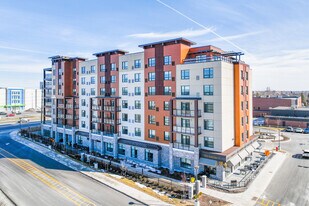 Amica Taunton in Whitby, ON - Building Photo