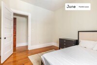 789 Columbia Rd photo'