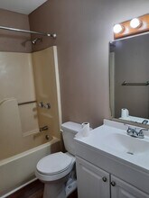 142 Pickwick Pl in Millersville, PA - Building Photo - Building Photo