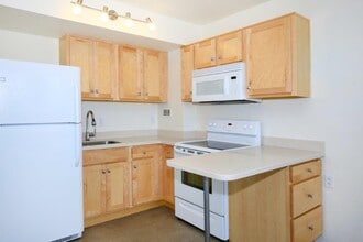 Herbert Residential in Tucson, AZ - Foto de edificio - Building Photo
