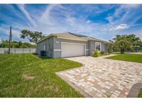 10517 Camelia Dr in Port Richey, FL - Building Photo