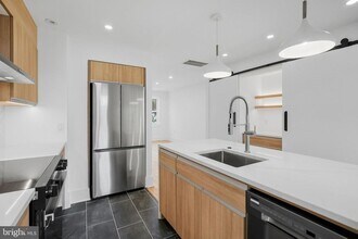 2028 Tunlaw Rd NW in Washington, DC - Building Photo - Building Photo