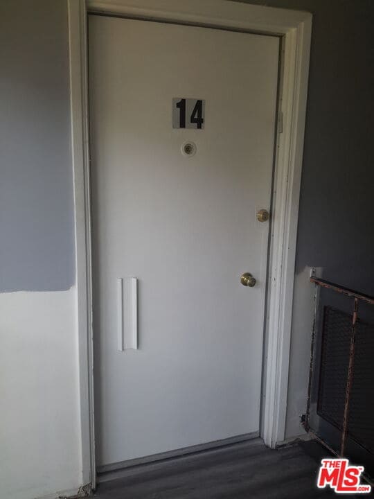 5950 Carlton Way in Los Angeles, CA - Building Photo - Building Photo