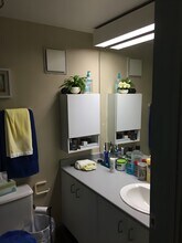 61 Brookline Ave, Unit 422 in Boston, MA - Foto de edificio - Building Photo