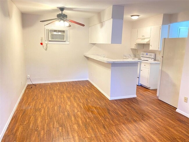 property at 3119 Tom Green St