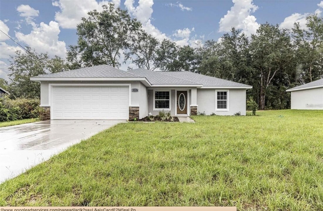 8937 SE Hwy 42 in Summerfield, FL - Building Photo
