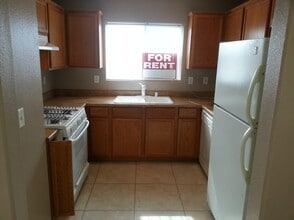 4010 Emerald Wood St in Las Vegas, NV - Building Photo - Building Photo