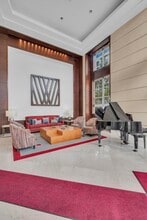The Whitney in West Palm Beach, FL - Foto de edificio - Building Photo