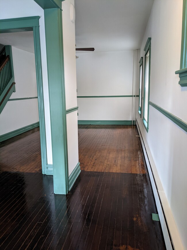 1209 Russell Ave in Fountain Hill, PA - Building Photo - Building Photo