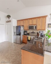 12881 Eagle Pointe Cir in Ft. Myers, FL - Building Photo - Building Photo