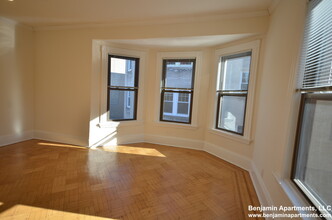 77 Lanark Rd, Unit 2 in Boston, MA - Building Photo - Building Photo