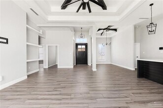 16 Rabbit Run Ave in Alton, TX - Building Photo - Building Photo