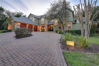 7228 Oak Shores Dr in Austin, TX - Building Photo - Building Photo