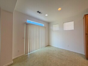 1288 Wildcat Dr in Merced, CA - Foto de edificio - Building Photo