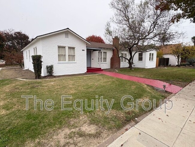 1801 Riverside St in Kingsburg, CA - Building Photo - Building Photo