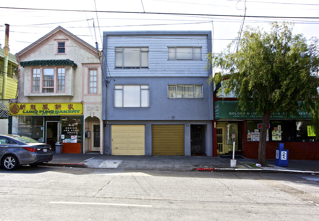 1827 Clement St in San Francisco, CA - Foto de edificio