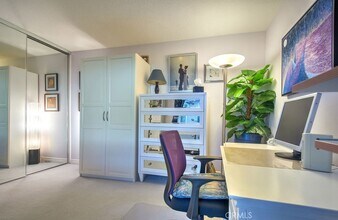 12 Gumwood in Irvine, CA - Building Photo - Building Photo