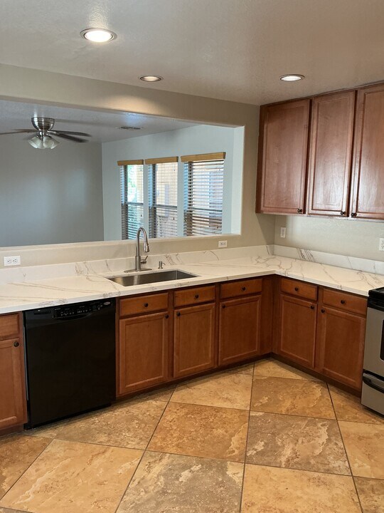 6362 W Barbara Ave in Glendale, AZ - Building Photo