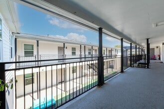 914 Church St in Galveston, TX - Building Photo - Building Photo