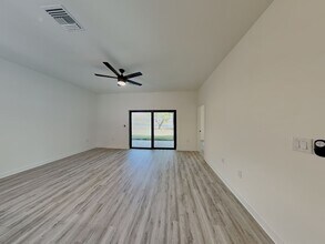 1120 Bismarck Rd in Punta Gorda, FL - Building Photo - Building Photo