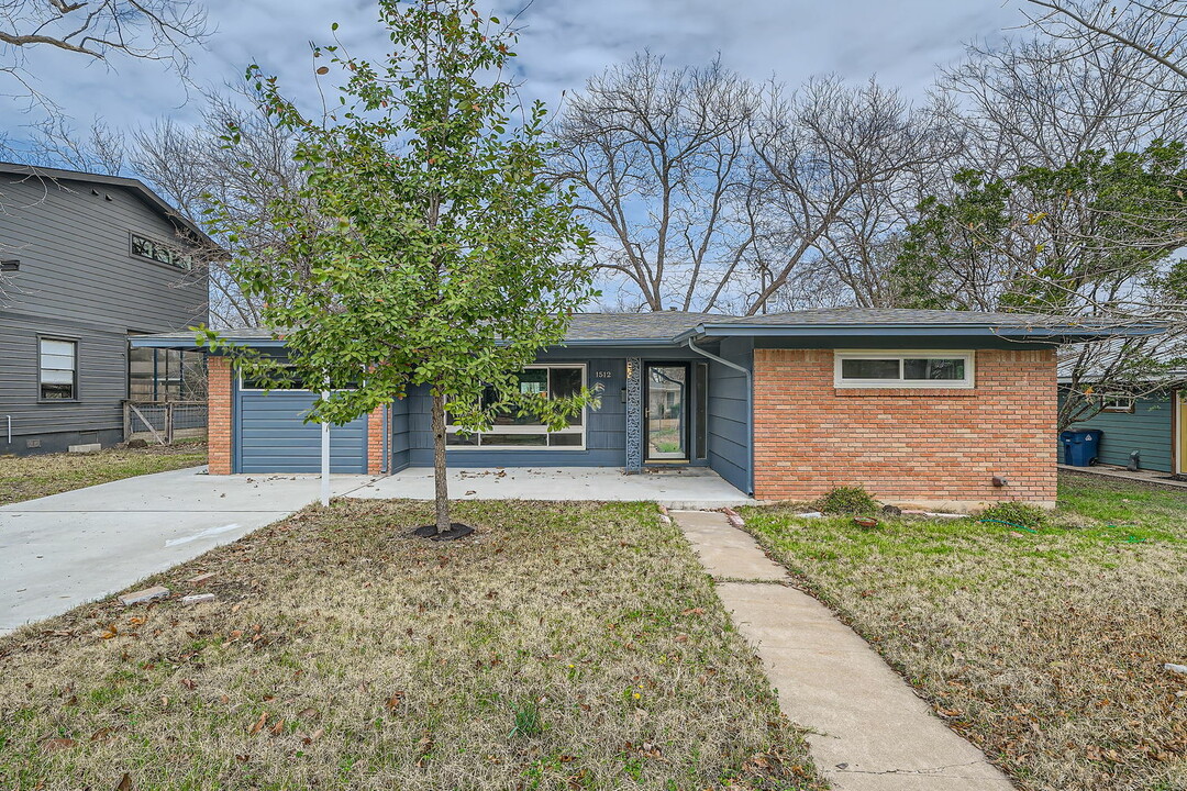 1512 Ridgemont Dr in Austin, TX - Building Photo