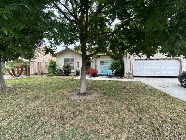 property at 1162 Mission Dr