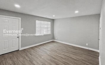 1018 4th Ave W, Unit 2 in Birmingham, AL - Foto de edificio - Building Photo