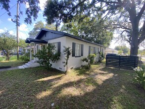 745 Grove Ave in Orlando, FL - Building Photo - Building Photo