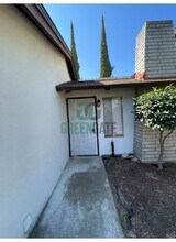 2704 Barcelona Dr in Modesto, CA - Building Photo - Building Photo