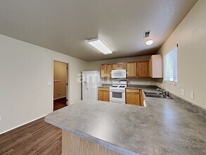 2776 Willow Way in Lehi, UT - Building Photo - Building Photo