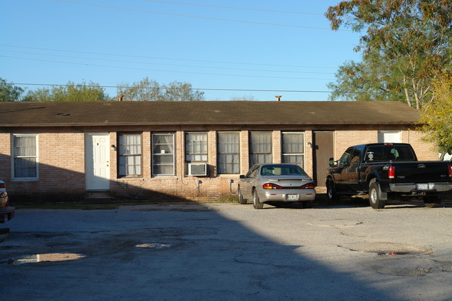 Truman Apartments in Kingsville, TX - Building Photo - Building Photo