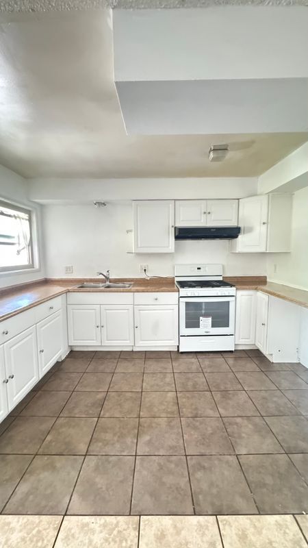 1260 Burwood St in La Habra, CA - Building Photo - Building Photo