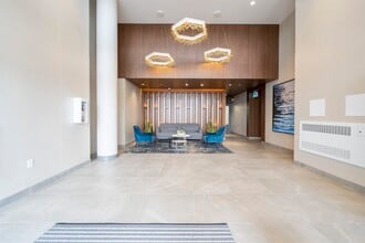 8155 Capstan Way in Richmond, BC - Building Photo - Building Photo