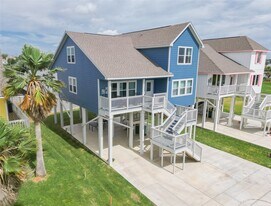 809 Todville Rd in Seabrook, TX - Building Photo