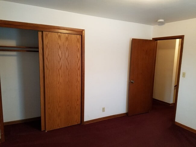 property at 1408-1410-1410 W 2nd St