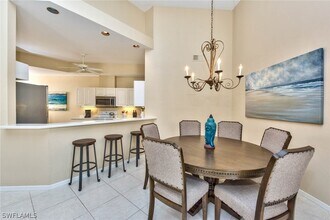 1515 Clermont Dr, Unit 202 in Naples, FL - Building Photo - Building Photo